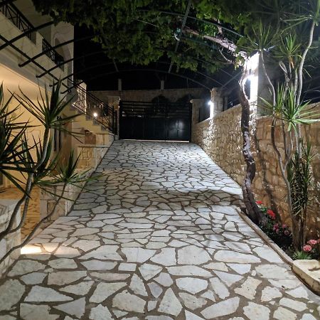 Villa Vera Sívota Екстериор снимка