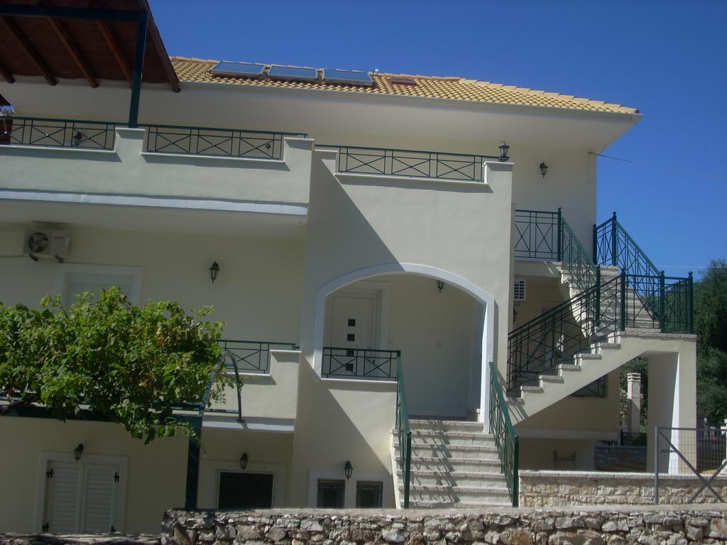 Villa Vera Sívota Екстериор снимка